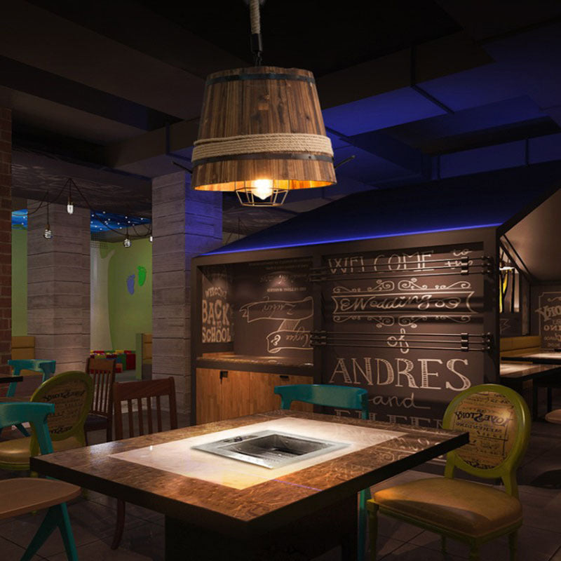Suspension Luminaire Traditionnel en Forme de Tonneau à 1 Lumière en Bois de Fer et Corde de Chanvre pour Décoration de Salle à Manger et Bar 