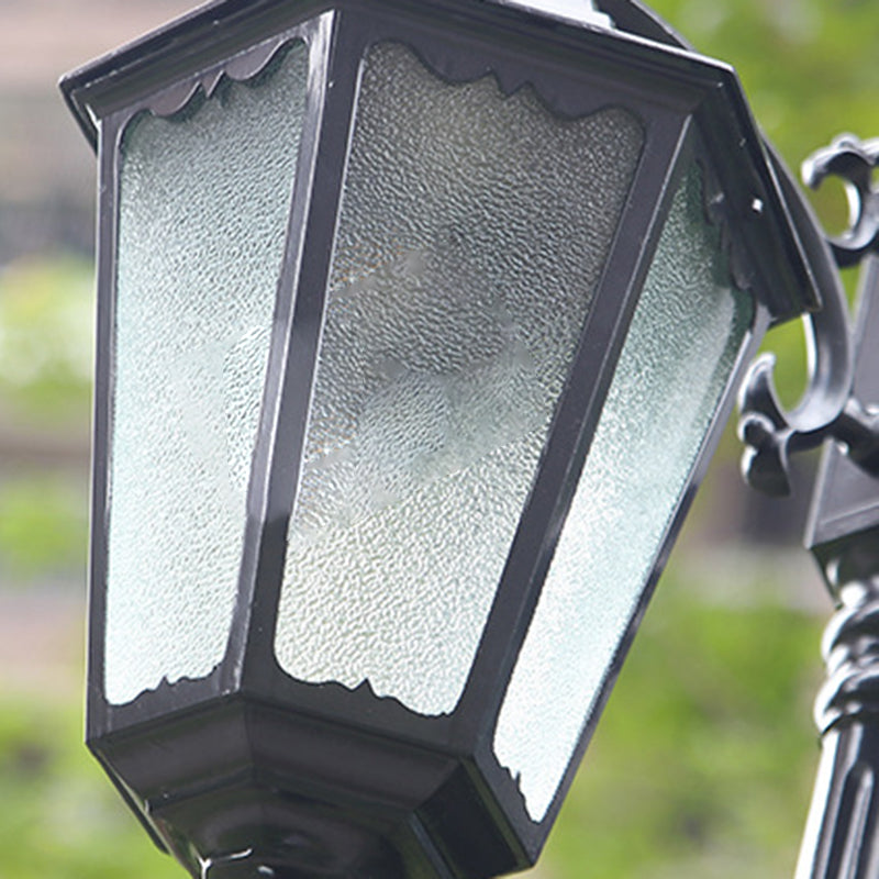 Traditionelle europäische wasserdichte Aluminium-Glaslaterne im Stil von 2/3-Licht Außenbeleuchtung Landschaftsbeleuchtung für Garten &amp; Terrasse im Freien 