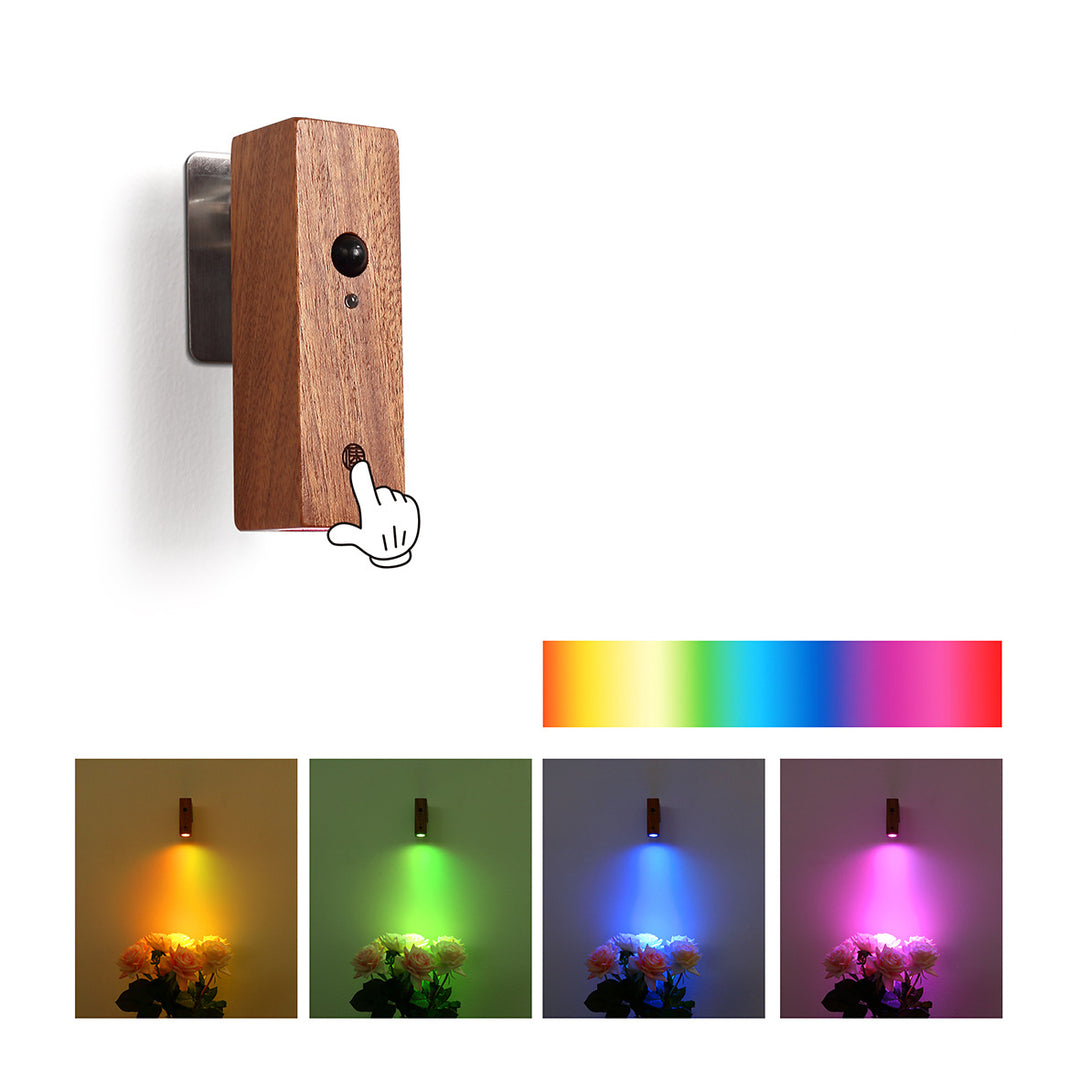 Zeitgenössische nordische wiederaufladbare drehbare Bewegungssensor LED-Wandleuchte aus massivem Holz und Acryl für Schlafzimmer &amp; Flur 
