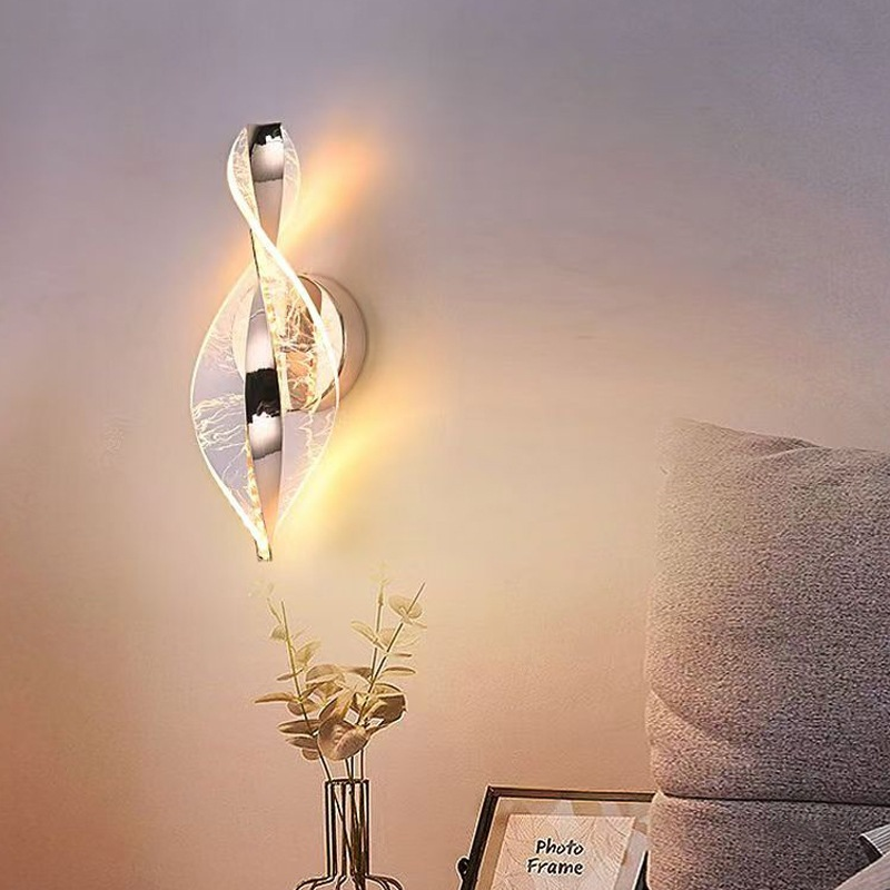 Modern Luxury Aluminum Iron Acrylic Twisted LED Wall Sconce Lamp For Bedroom Bedside
