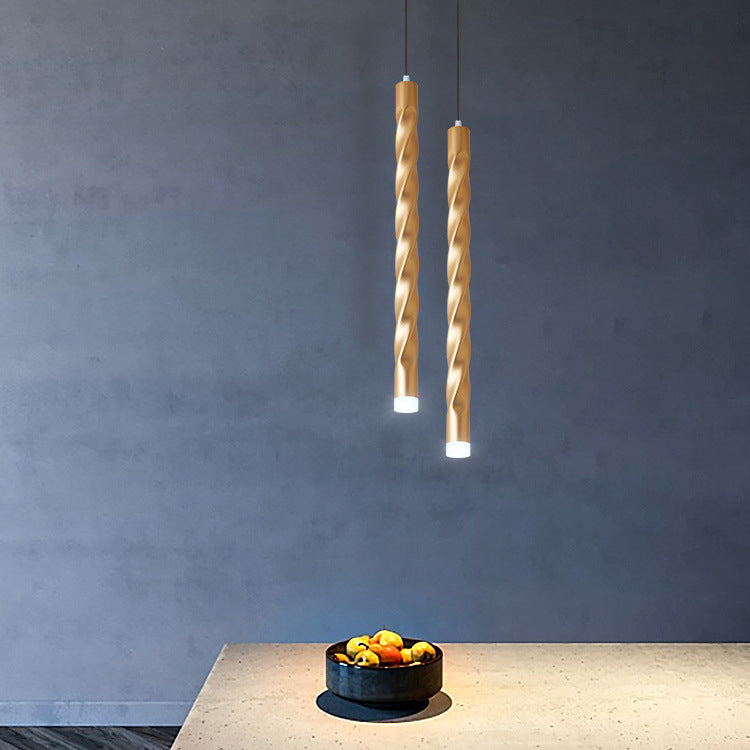Lumière suspendue à LED en spirale en aluminium et cristal créatif contemporain avec lumière diffuse pour salle à manger et chevet 