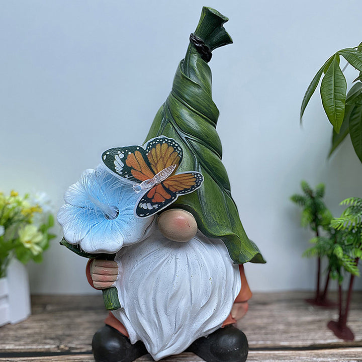 Modern Art Deco Solar Waterproof Resin Gnome With Flower &amp; Butterfly LED Outdoor Light Landscape Lighting For Garden