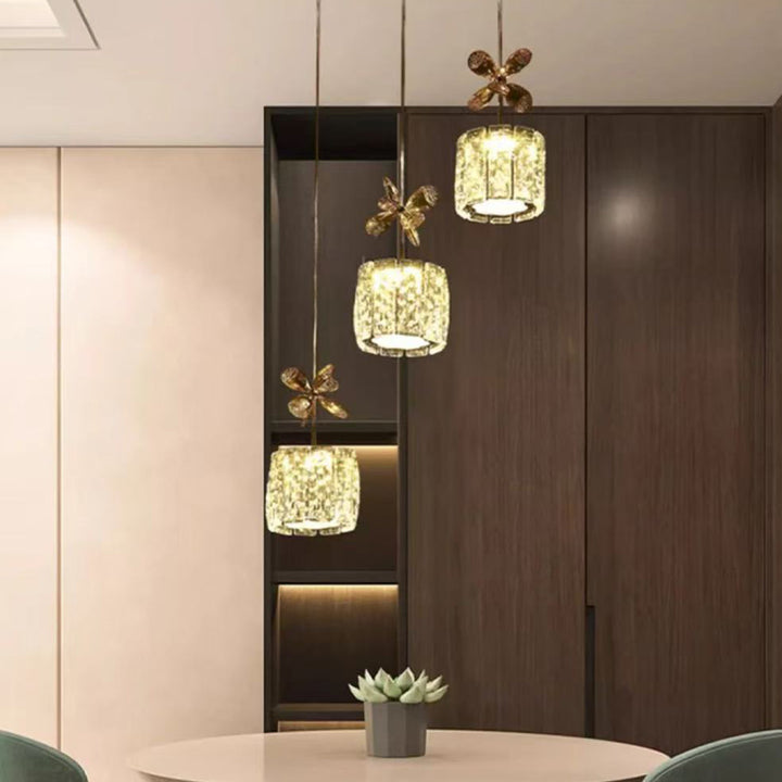 ثريا حديثة فاخرة من الكريستال والفولاذ المقاوم للصدأ على شكل بتلة أسطوانة قطرات المطر LED لغرفة الطعام وغرفة المعيشة 