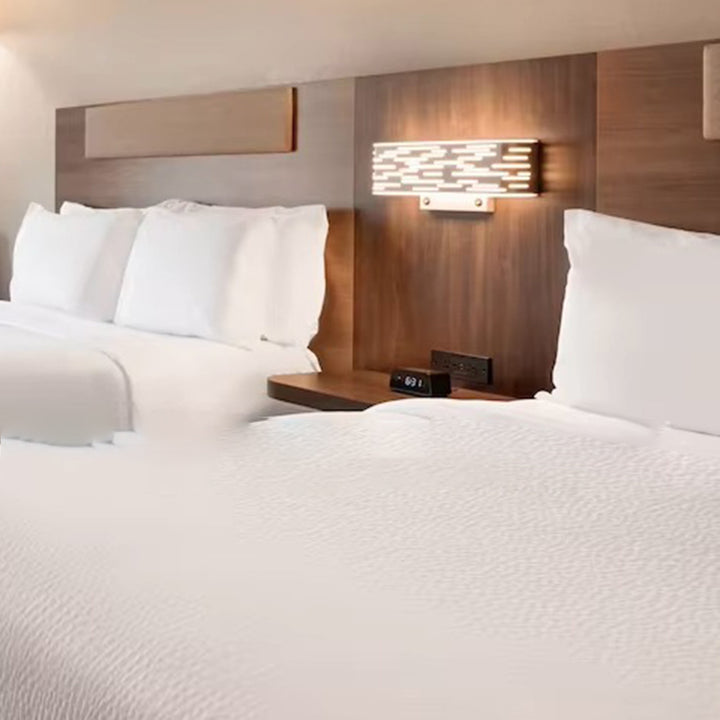 Zeitgenössische industrielle Eisen- &amp; Acryl-Rechteck-Hohl 1/2-Licht Wandleuchte für das Bett 