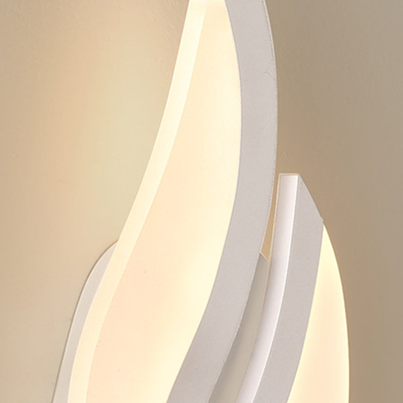 Modern Minimalist Iron & Acrylic Leaf-Shaped LED Wall Sconce Lamp For Bedroom & Living Room