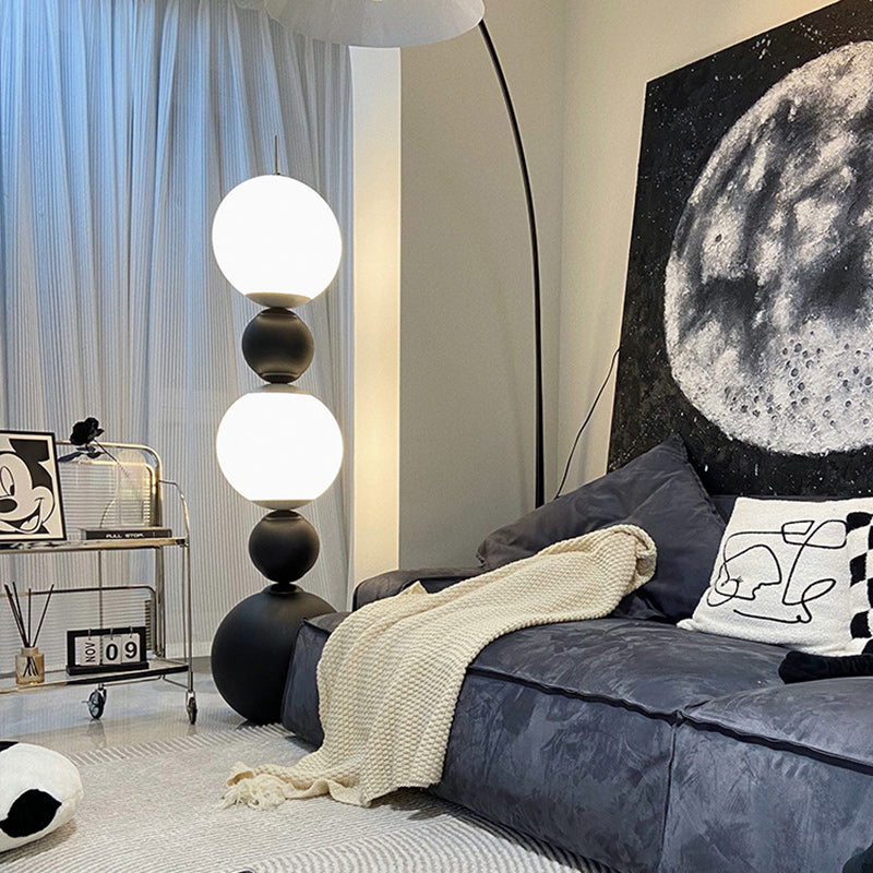 Modern Art Deco Iron And Acrylic Gourd-Shaped Ball LED Standing Floor Lamp For Living Room And Bedroom