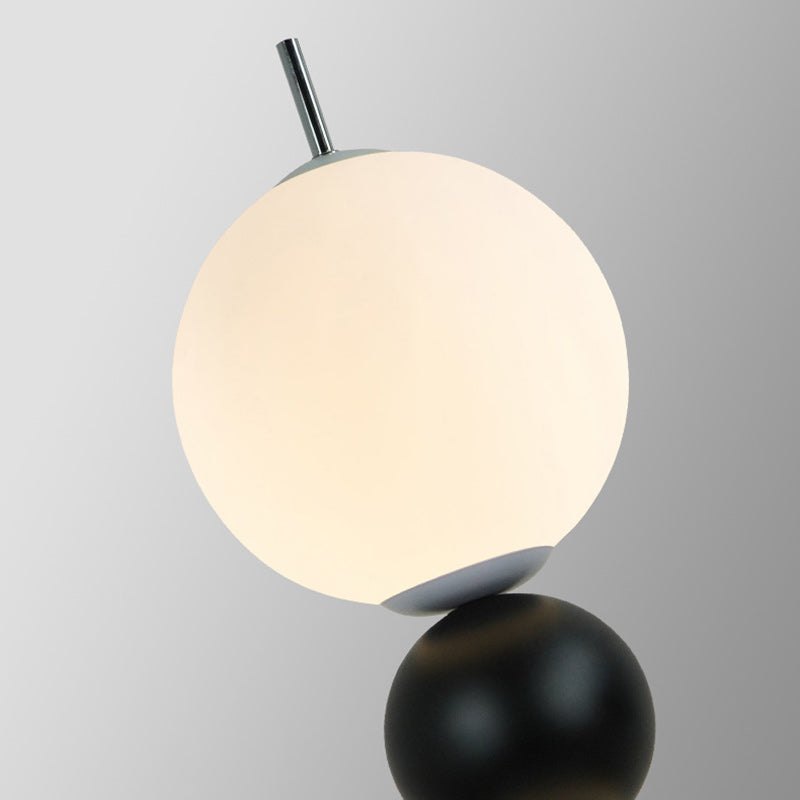 Modern Art Deco Iron And Acrylic Gourd-Shaped Ball LED Standing Floor Lamp For Living Room And Bedroom