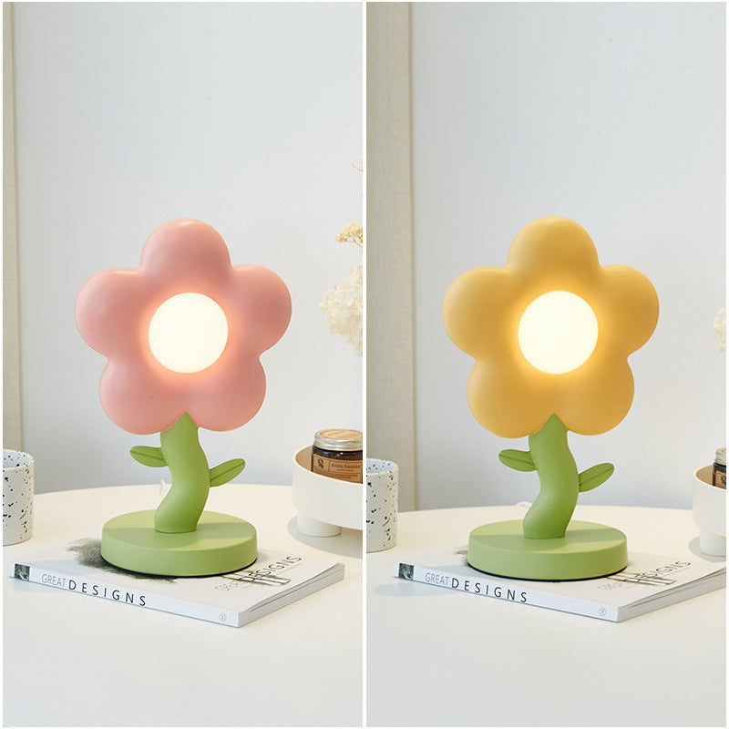 Contemporary Creative USB Kids Resin And Iron Floral LED Table Lamp For Bedroom