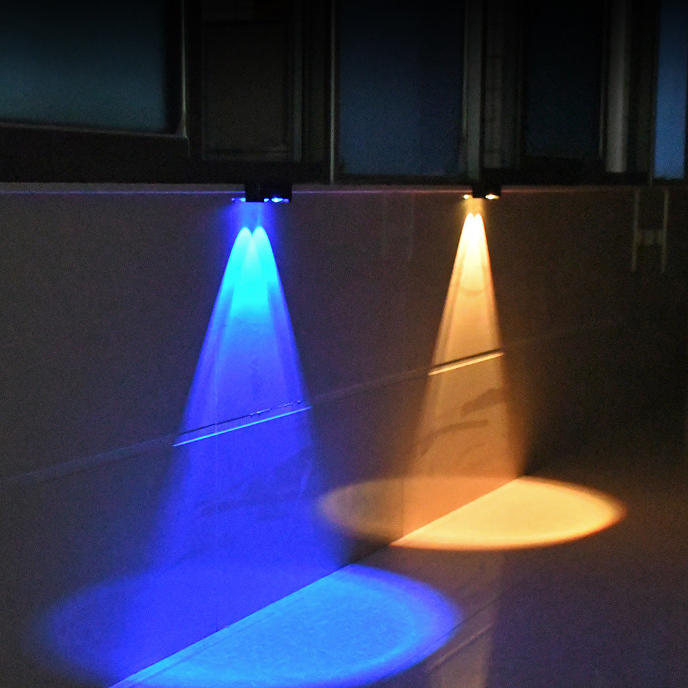 Lámpara de aplique de pared LED rectangular de ABS impermeable solar de simplicidad moderna para jardín y patio exterior 