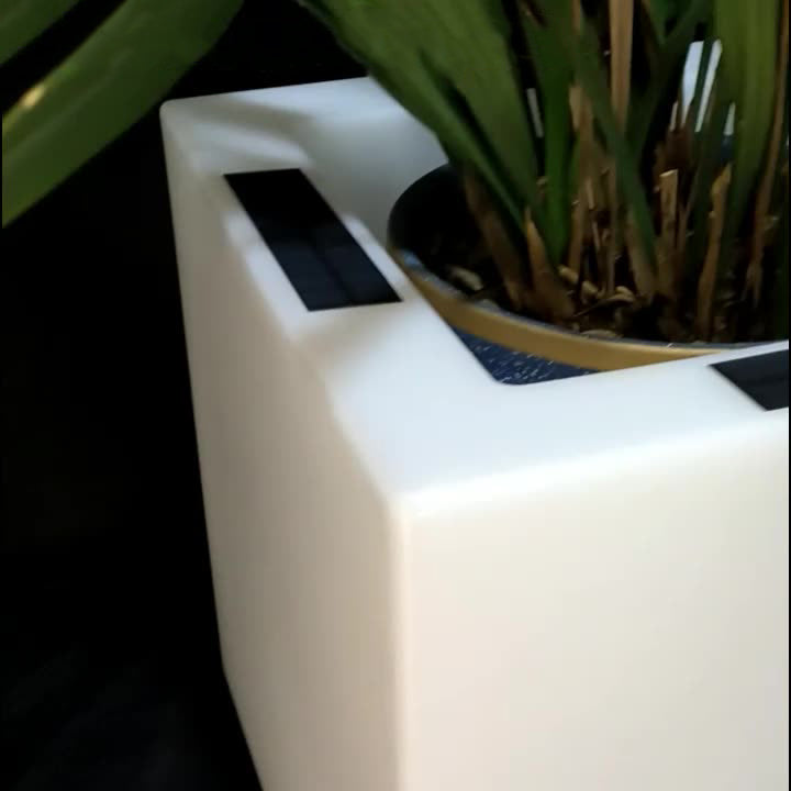 Modern Art Deco Solar Waterproof PE Square Planter LED Outdoor Light Landscape Lighting For Garden &amp; Outdoor Patio