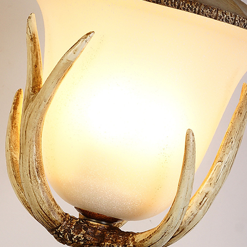 Traditional Rustic Resin Glass Hand-Carved Antler Lantern 3-Light Wall Sconce Lamp For Hallway And Dining Room