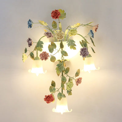 Traditionelle Bauernhaus Eisen Keramik Glas Rose Blumen Dekorative 5-Licht Wandleuchte Für Wohnzimmer Und Schlafzimmer 
