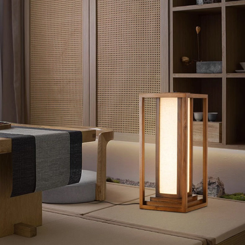 Traditionelle japanische LED-Stehlampe aus Eschenholz im Kubus-Design für Wohnzimmer und Schlafzimmer 