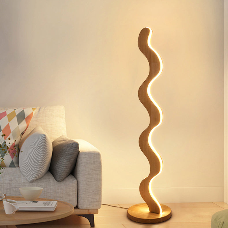 Zeitgenössische kreative Stehlampe aus Eiche & Acryl mit wellenförmigem LED-Design für Wohnzimmer und Schlafzimmer 