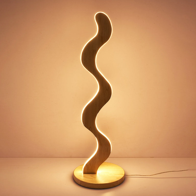 Zeitgenössische kreative Stehlampe aus Eiche & Acryl mit wellenförmigem LED-Design für Wohnzimmer und Schlafzimmer 