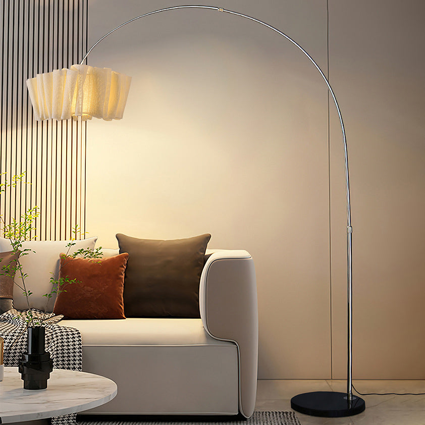 Lampe de sol traditionnelle japonaise en marbre, tissu et métal plissé à 1 lumière pour salon et chambre 