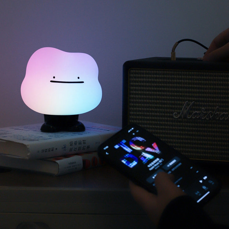 Lámpara de mesa nocturna LED recargable de nube linda de silicona ABS creativa contemporánea para dormitorio 