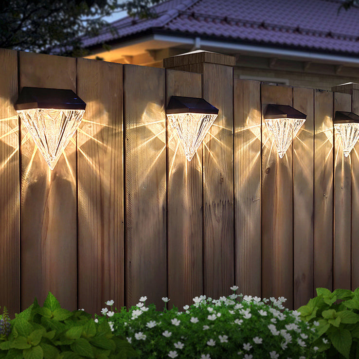 Lampadaire mural extérieur à LED en diamant ABS et PS étanche à l&