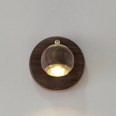 Zeitgenössische Retro Walnuss Aluminium Kugelförmige Verstellbare LED Wandleuchte Spotlampe Für das Bett 