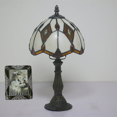 Traditionelle Tiffany-Glas- und Zinklegierung-Diamantkuppel 1-Licht-Tischlampe für Schlafzimmer und Wohnzimmer 