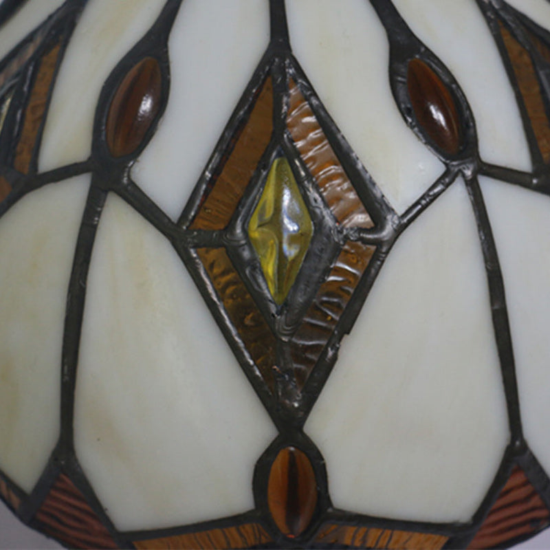 Traditionelle Tiffany-Glas- und Zinklegierung-Diamantkuppel 1-Licht-Tischlampe für Schlafzimmer und Wohnzimmer 