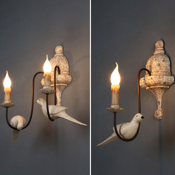 Applique murale traditionnelle rustique en bois massif et métal avec candélabre oiseau 1/2 lumière pour salon et salle à manger 