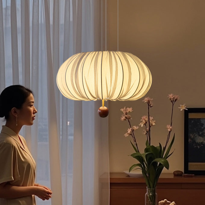 Lámpara de araña LED redonda con patrón curvado de tela francesa tradicional, metal y madera para comedor y sala de estar 