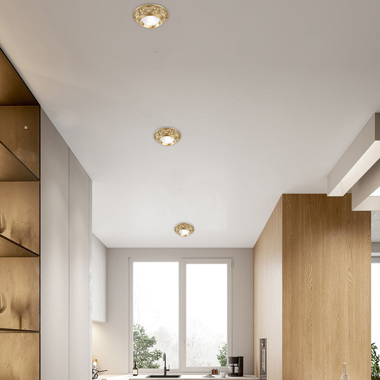 Luz de techo empotrada LED redonda de latón tradicional europeo de aluminio con diseño tallado para pasillo y sala de estar 