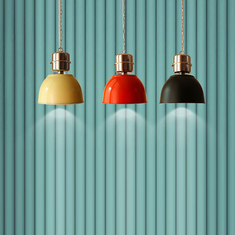 Suspension lumineuse contemporaine en fer de forme ronde avec un bol à 1 lumière pour salle à manger 