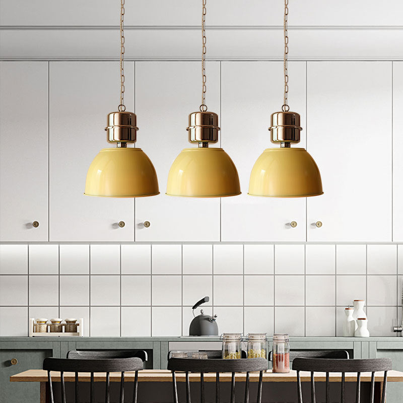 Suspension lumineuse contemporaine en fer de forme ronde avec un bol à 1 lumière pour salle à manger 