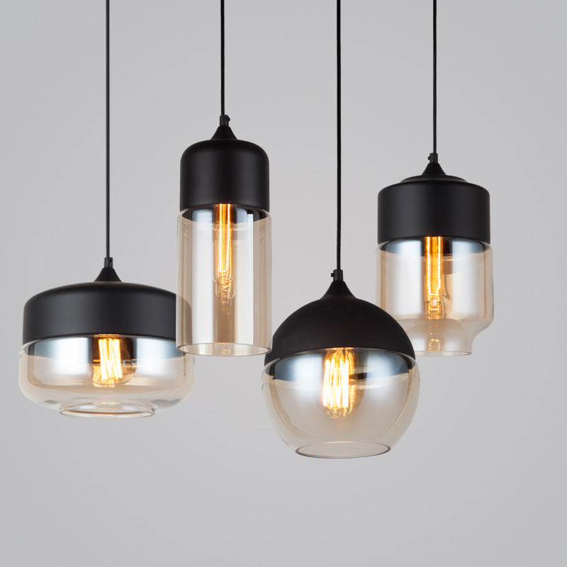 Suspension contemporaine industrielle en fer et verre en forme de cylindre globe à 1 lumière pour salle à manger 