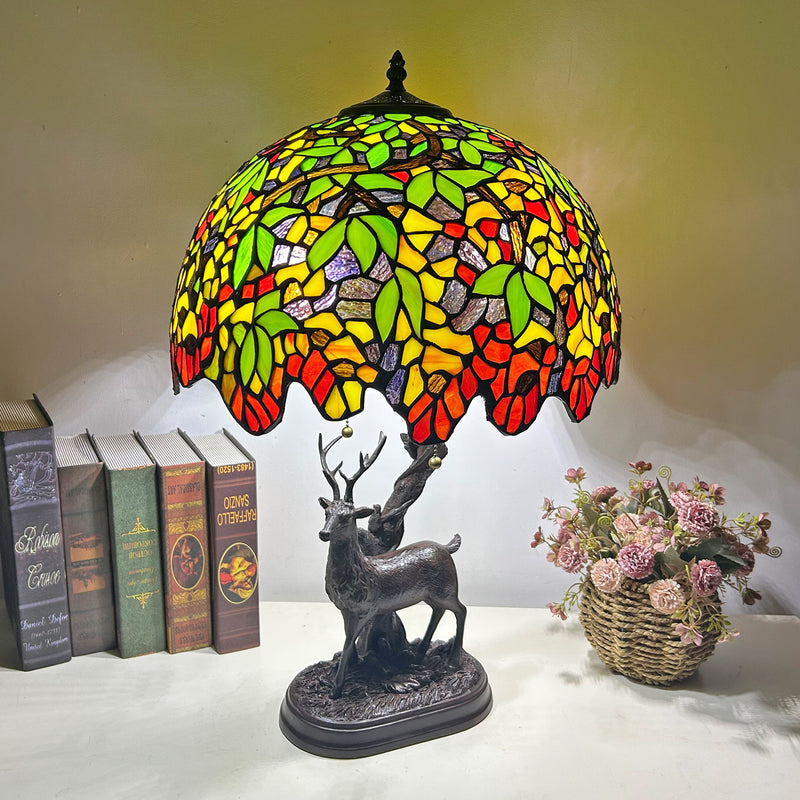 Traditionelle Tiffany-Glas-Eisenkuppel-Hirschfuß-Rosenblume 2-Licht-Tischlampe für Schlafzimmer 
