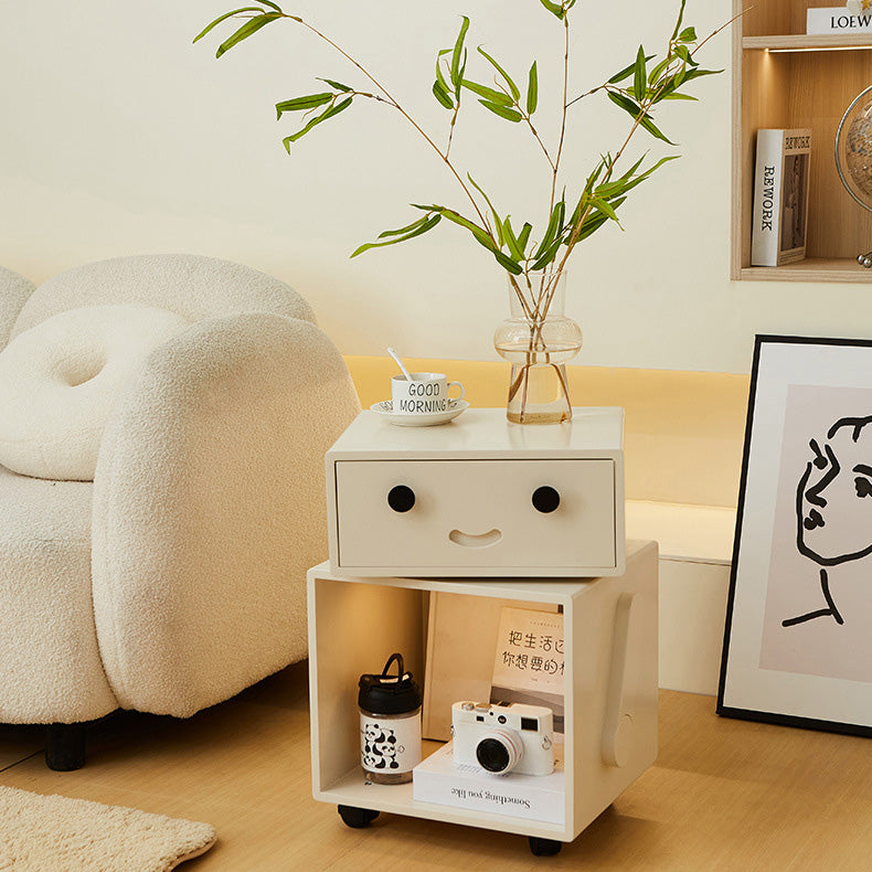 Zeitgenössischer kreativer Beistelltisch aus massivem Holz und Metall in Roboterform mit 2 Ablagen für Schlafzimmer & Wohnzimmer 