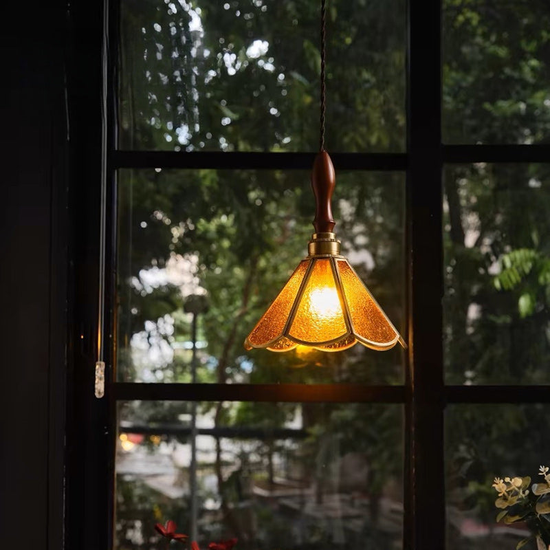 Lustre suspendu 1 lumière en verre conique vintage traditionnel en cuivre et bois pour salon 