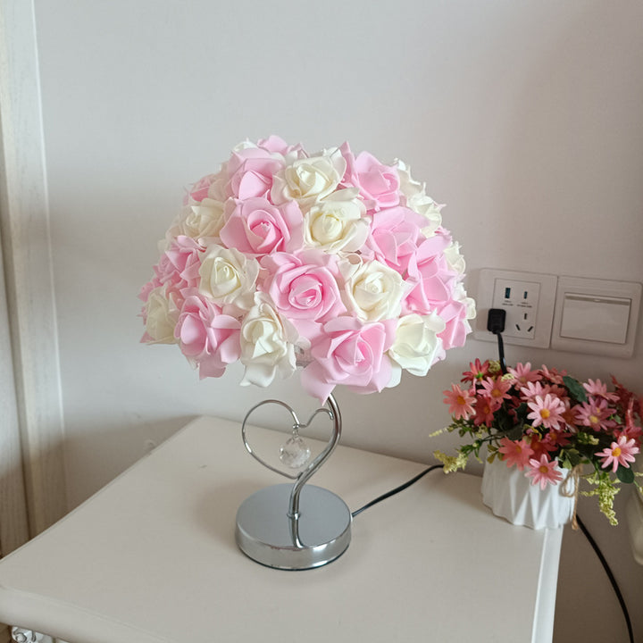 Zeitgenössische kreative Blume Eisen Stoff 1-Licht Tischlampe für Wohnzimmer 