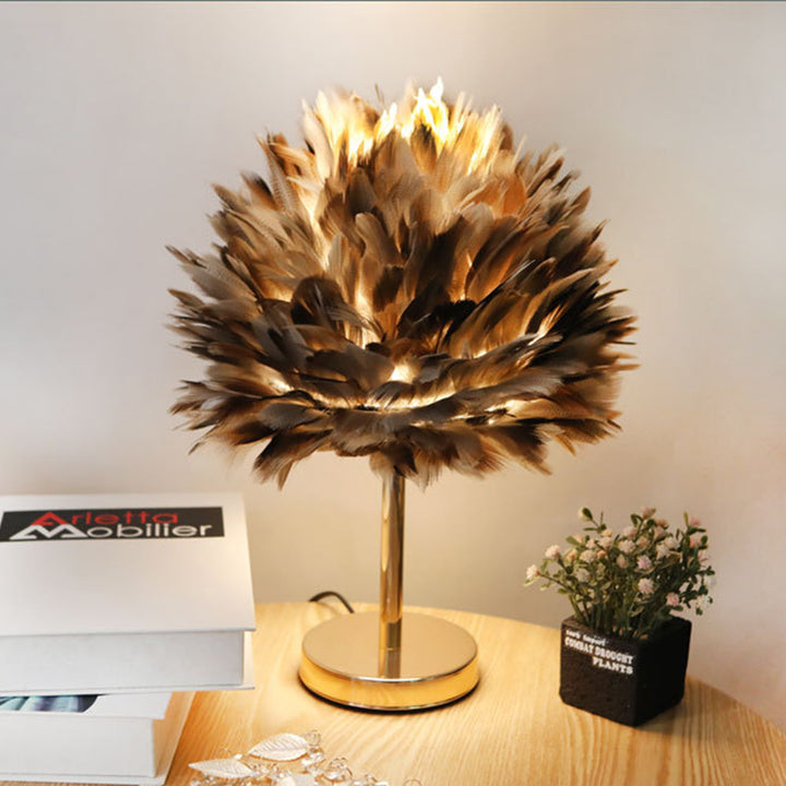 Lampe de table contemporaine ovale en fer avec une plume créative 1-lumière pour salon 