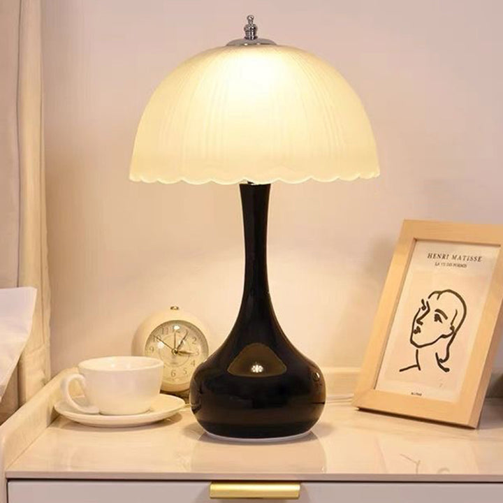 Lámpara de mesa contemporánea de cúpula nórdica de hierro y vidrio con 1 luz para sala de estar 