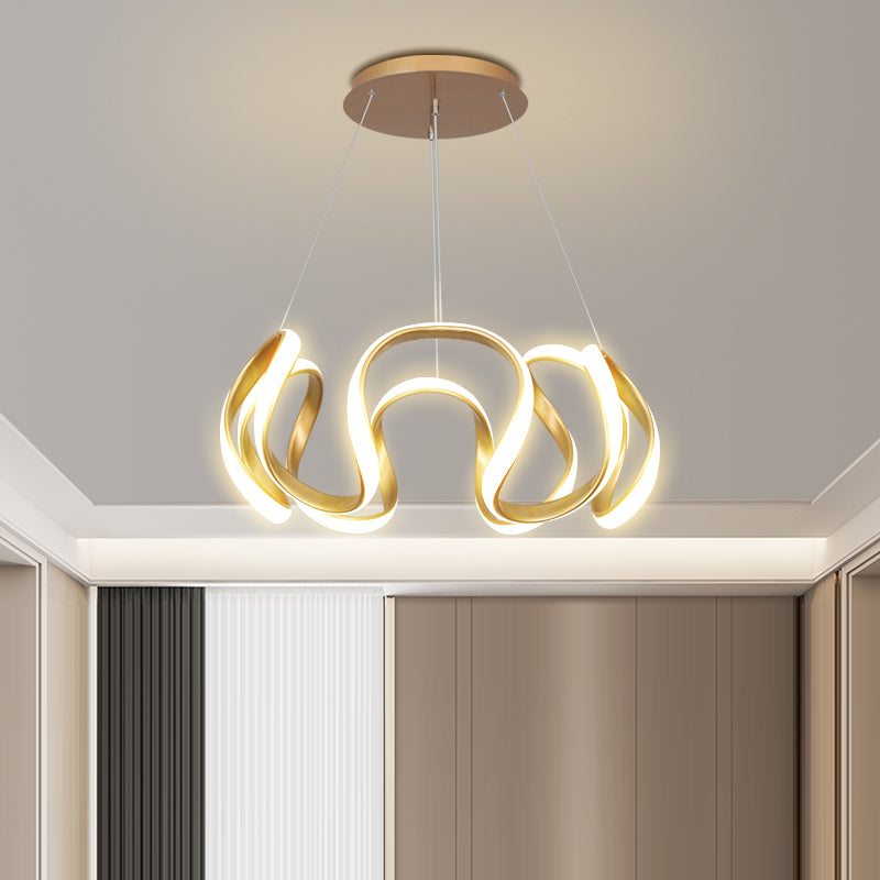 الثريا الحديثة المصنوعة من الحديد والمزينة بخطوط إبداعية من نوع PVC LED لغرفة المعيشة 