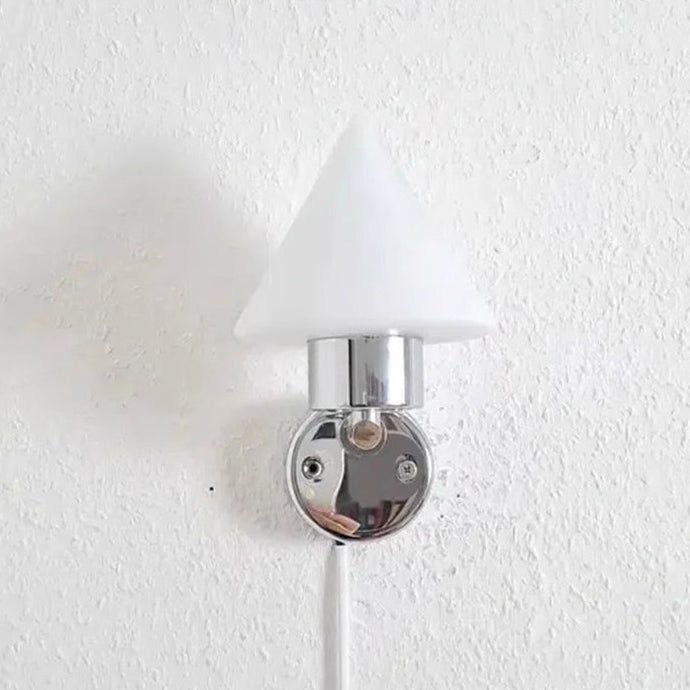 Lámpara de pared contemporánea de vidrio y acero cónico nórdico de 1 luz para sala de estar 