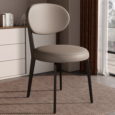 Chaise de salle à manger moderne de luxe en cuir courbé carré avec dossier en acier au carbone sans accoudoirs pour salle à manger 