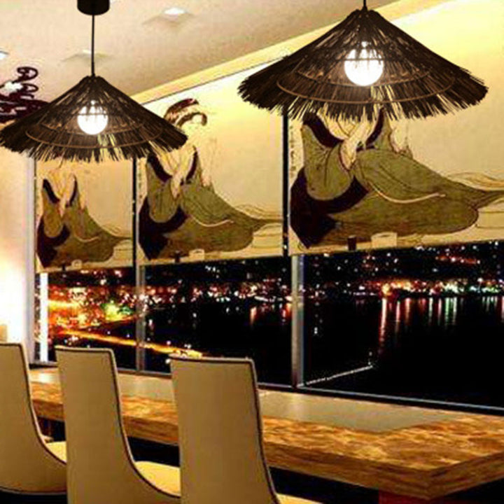Suspension lumineuse tissée en chapeau conique en rotin métallique rustique traditionnel à 1 lumière pour salon 