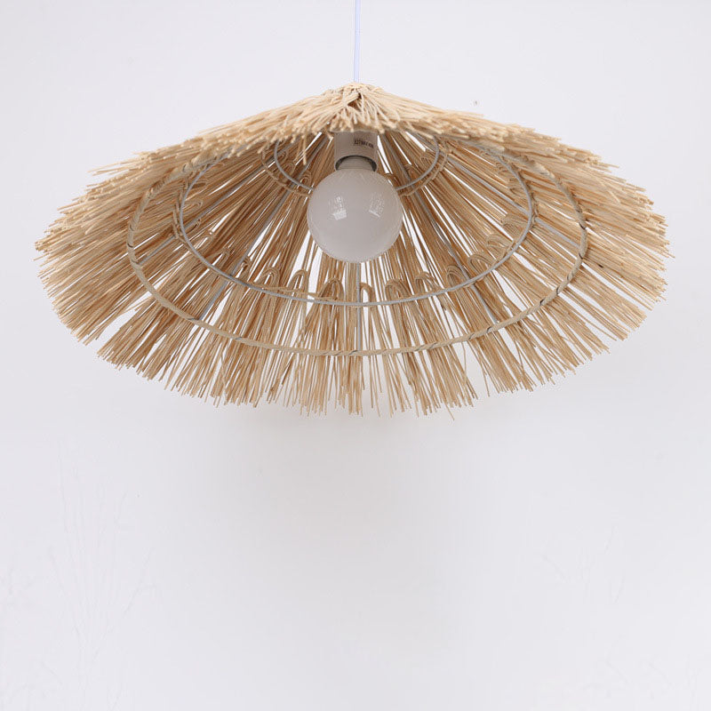 Suspension lumineuse tissée en chapeau conique en rotin métallique rustique traditionnel à 1 lumière pour salon 