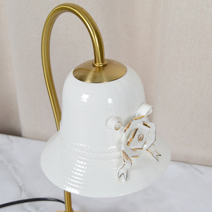Lampe de table en fer à une lumière avec base en forme de larme vintage traditionnelle et fleur pour faire fondre la cire aromatique pour chambre 