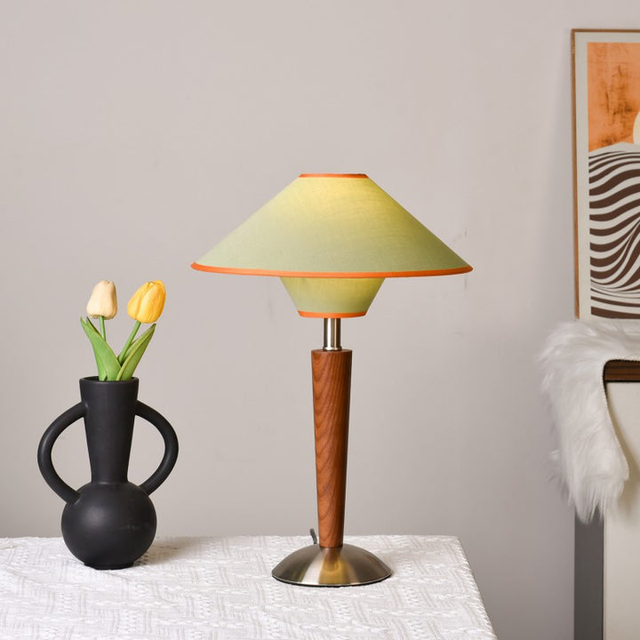 Lámpara de mesa contemporánea escandinava en forma de platillo volador de una luz de hardware de tela de madera de cera blanca para dormitorio 