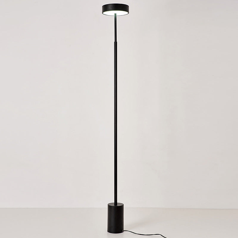 Contemporary Scandinavian Round Iron LED Standing Floor Lamp For Bedroom