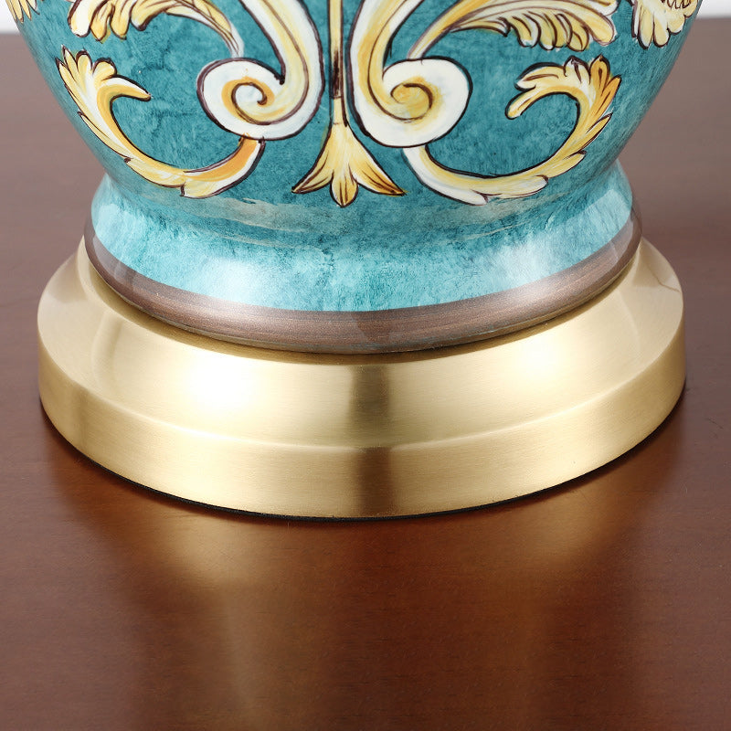 Base de cerámica pintada a mano tradicional china con tela de cobre, lámpara de mesa de 1 luz para sala de estar 