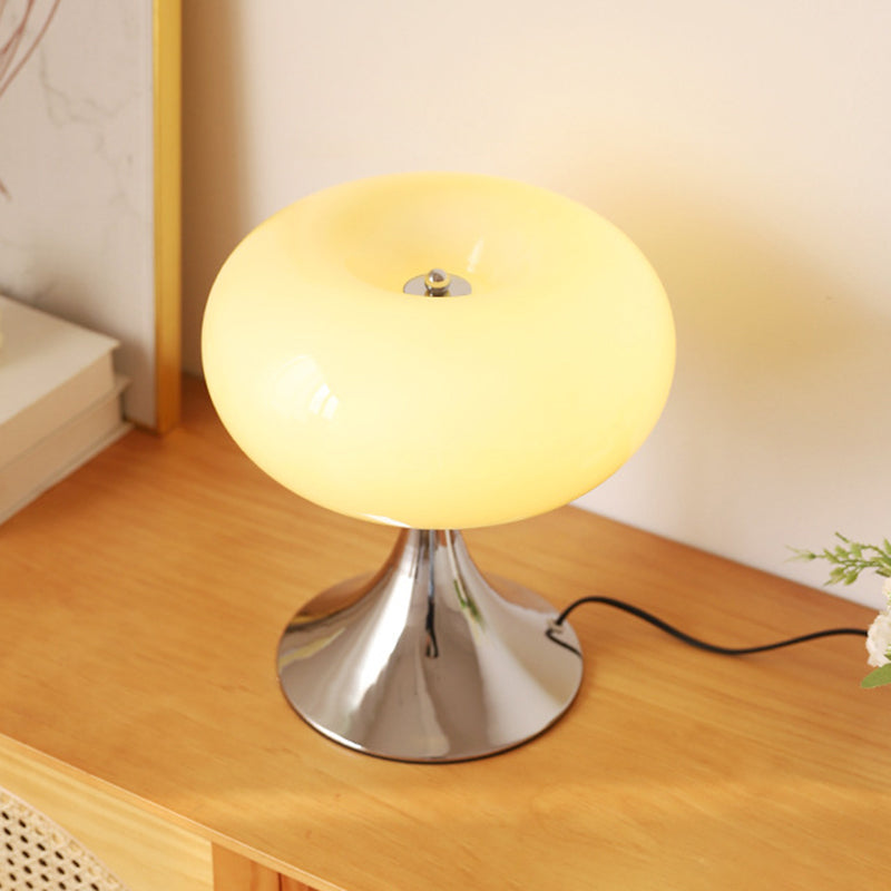 Contemporary Creative Apple-Shaped Iron Glass LED Table Lamp For Bedroom
