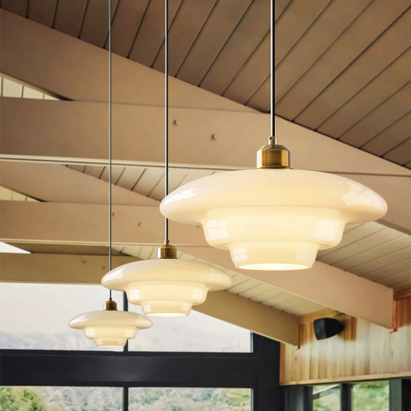 Moderno Minimalista Lámpara Colgante de Vidrio Redonda Esférica en Forma de Platillo Volador de Hierro con 1 Luz para Comedor 