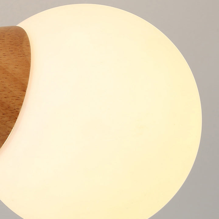 Zeitgenössische skandinavische strahlende kreisförmige sphärische Holz-Glas 3/4/5 Licht Halbeinbau-Deckenleuchte für Wohnzimmer 
