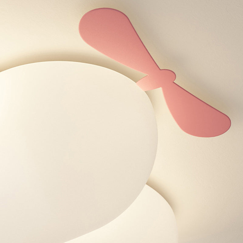 ضوء سقف مثبت بمصابيح LED من البلاستيك والحديد للأطفال المعاصرين بتصميم طائرة لغرفة النوم 